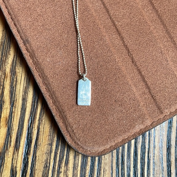 Vintage Coach sterling luggage tag necklace - Picture 5 of 8